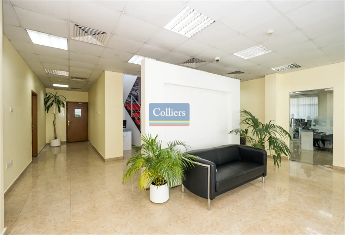 100830013 - Property Main Image