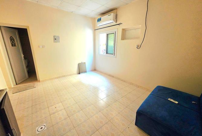 81523376 - Property Image 3