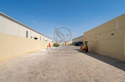 Factory - Studio - 5 for rent in Al Jlail - Al Sajaa - Sharjah