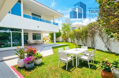 Villa - 5 Bedrooms - 6 Bathrooms for rent in Umm Suqeim 1 Villas - Umm Suqeim 1 - Umm Suqeim - Dubai Villa - 5 Bedrooms - 6 Bathrooms for rent in Umm Suqeim 1 Villas - Umm Suqeim 1 - Umm Suqeim - Dubai