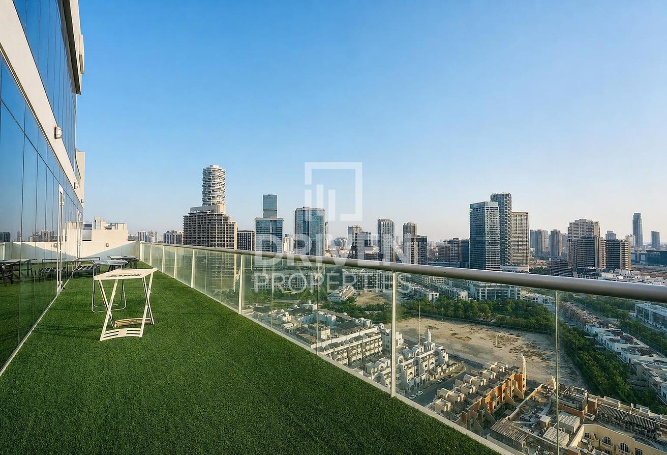 Fully Furnished | Duplex Penthouse photo 25