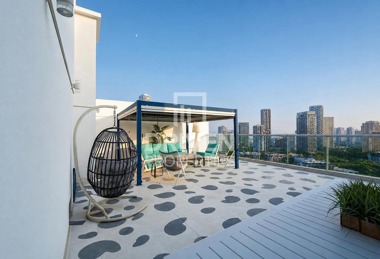 Fully Furnished | Duplex Penthouse photo 18