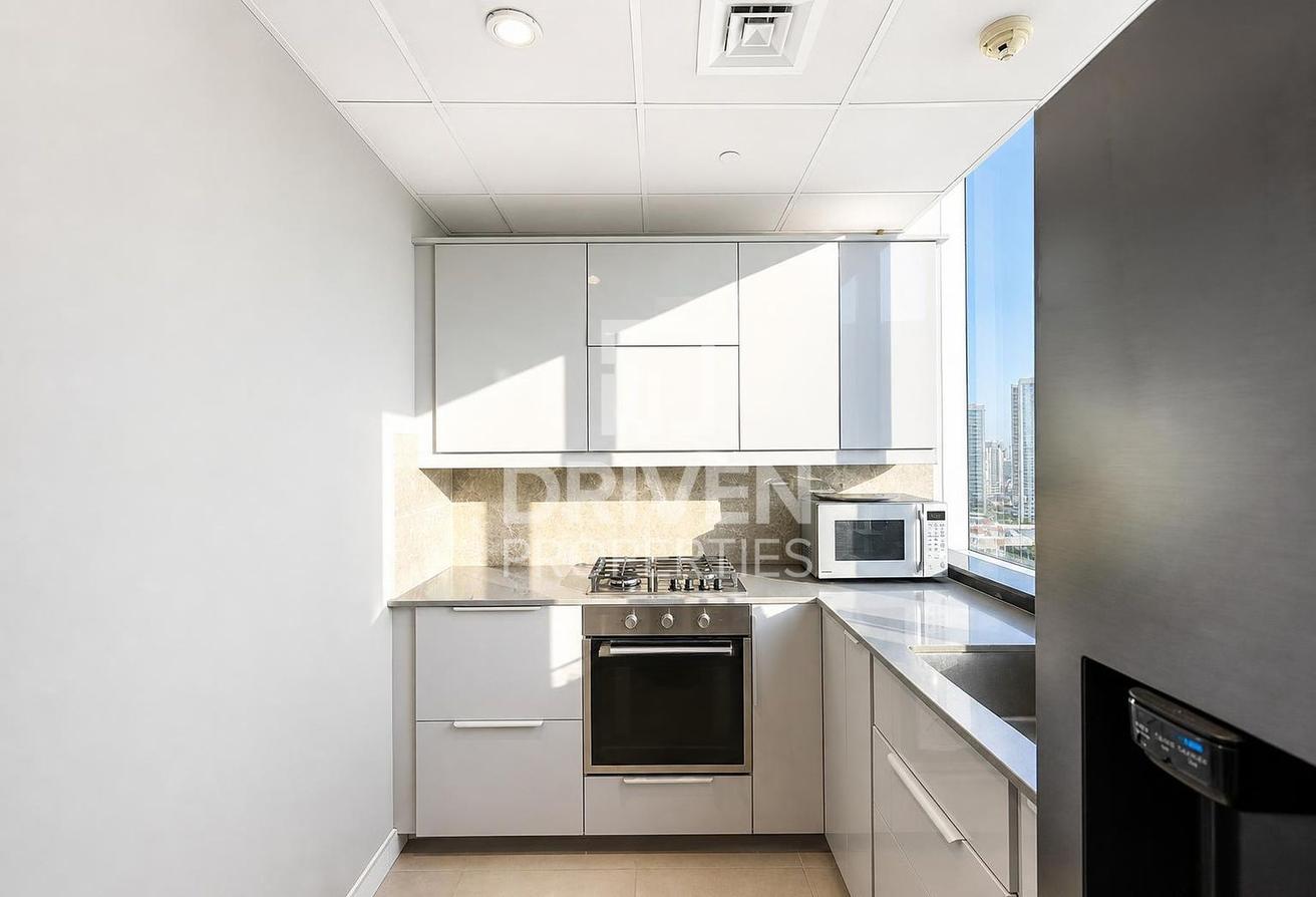 Fully Furnished | Duplex Penthouse photo 17