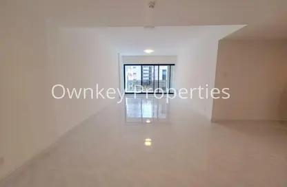 Apartment - 2 Bedrooms - 2 Bathrooms for rent in Mankhool Building - Mankhool - Bur Dubai - Dubai