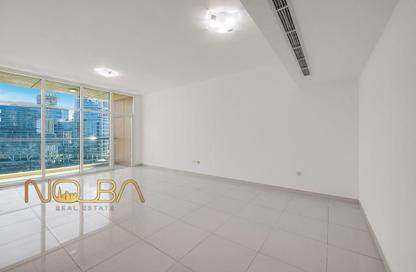 Apartment - 2 - 3 for rent in Coral Tower - Business Bay - Dubai