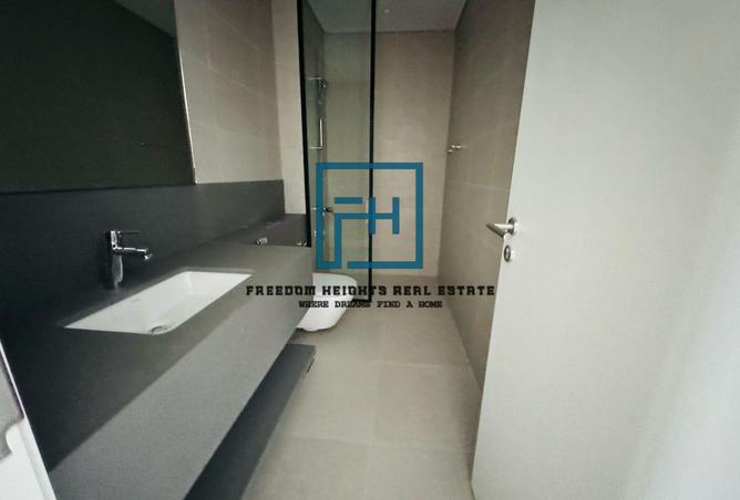 82816120 - Property Image 2