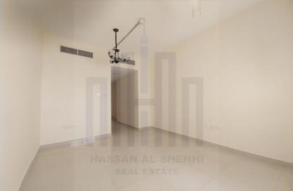 Apartment - 1 - 2 for rent in Fire Station Road - Muwaileh - Sharjah