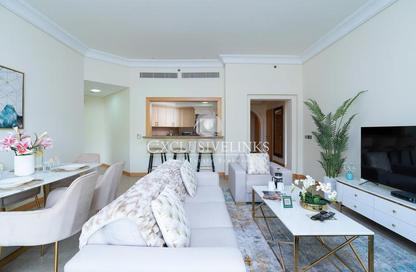 Apartment - 2 Bedrooms - 3 Bathrooms for rent in Abu Keibal - Shoreline Apartments - Palm Jumeirah - Dubai