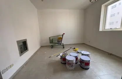 Apartment - 1 Bedroom - 2 Bathrooms for rent in Al Qulaya'ah - Al Sharq - Sharjah