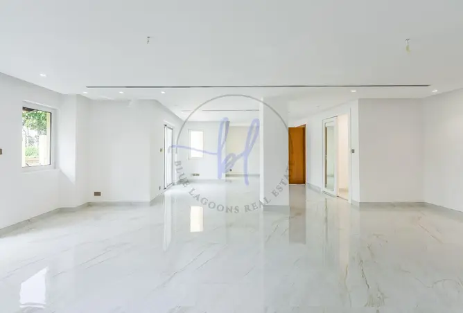 156013739 - Property Image 3