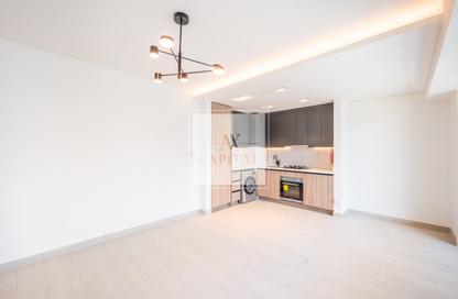 Apartment - 1 - 2 for rent in Marina Living - Dubai Marina - Dubai