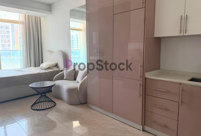 121991681 - Property Image 3