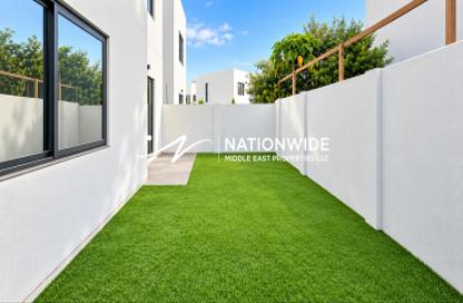 Apartment - 1 - 1 for sale in Al Ghadeer 2 - Al Ghadeer - Abu Dhabi Apartment - 1 - 1 for sale in Al Ghadeer 2 - Al Ghadeer - Abu Dhabi