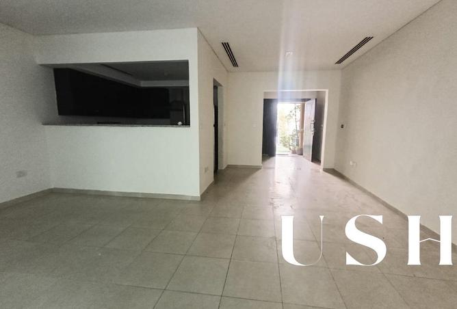 112742965 - Property Main Image