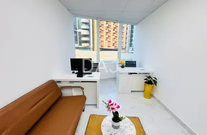 مكتب - غرفة نوم - 1 حمام للايجار في فاطمه محمد احمد بن سليمان - الرفاعة - بر دبي - دبي