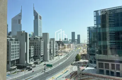 Apartment - 1 Bedroom - 2 Bathrooms for rent in Sky Gardens - DIFC - Dubai