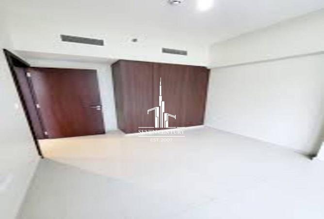 124277988 - Property Image 3