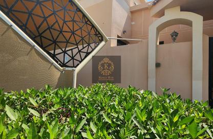 Villa - 2 - 2 for rent in Shakhbout City - Abu Dhabi