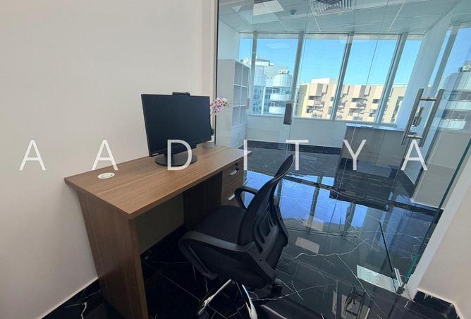 77799007 - Property Image 2