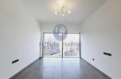 Apartment - 3 Bedrooms - 5 Bathrooms for rent in Lamcy Residence - Oud Metha - Bur Dubai - Dubai