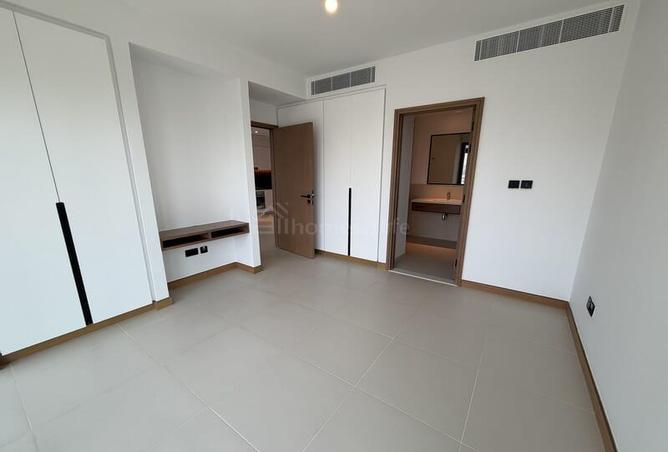 105978960 - Property Image 3