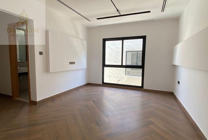 95301713 - Property Image 2