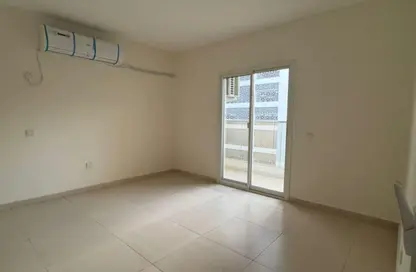 Apartment - 3 Bedrooms - 3 Bathrooms for rent in Dar Al Majaz - Jamal Abdul Nasser Street - Al Majaz - Sharjah