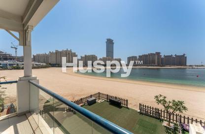 Villa - 5 Bedrooms - 7 Bathrooms for rent in Palma Residences - Palm Jumeirah - Dubai