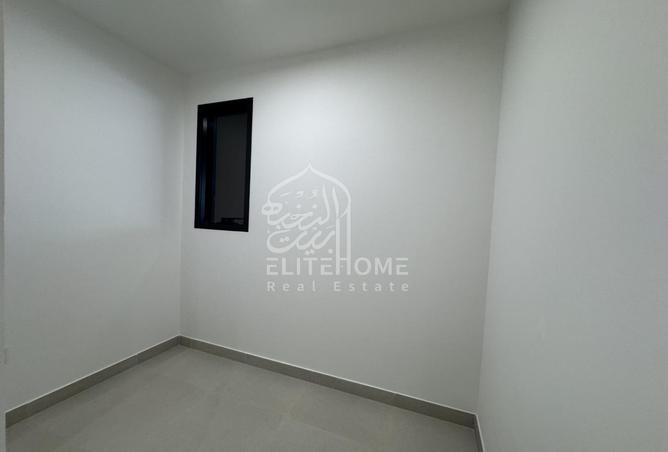 132520365 - Property Image 2