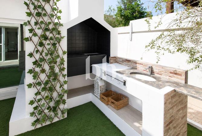 122921120 - Property Image 2
