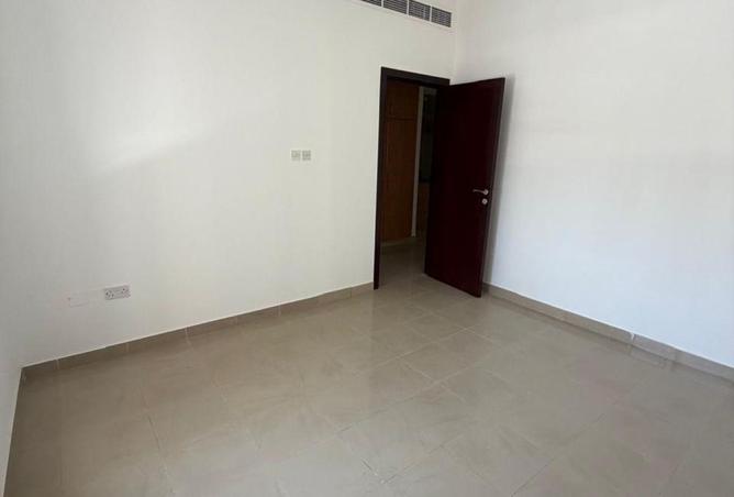 96530230 - Property Image 3