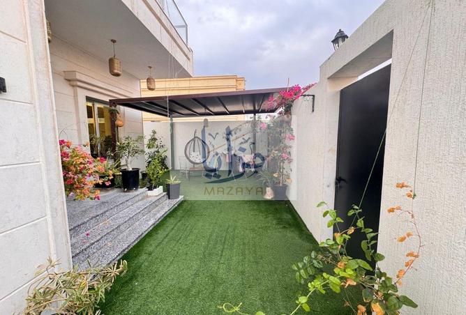 71107487 - Property Image 2