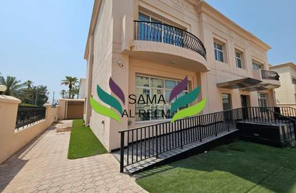 Villa - Studio - 4 for rent in Jumeirah 1 Villas - Jumeirah 1 - Jumeirah - Dubai