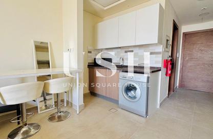 Apartment - Studio - 1 for sale in Azizi Plaza - Al Furjan - Dubai
