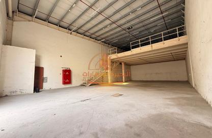 Warehouse - Studio - 1 for rent in Al Sajaa Industrial - Al Sajaa - Sharjah