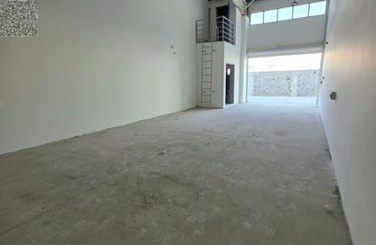 Warehouse - Studio - 1 for rent in Al Jurf Industrial 2 - Al Jurf Industrial - Ajman