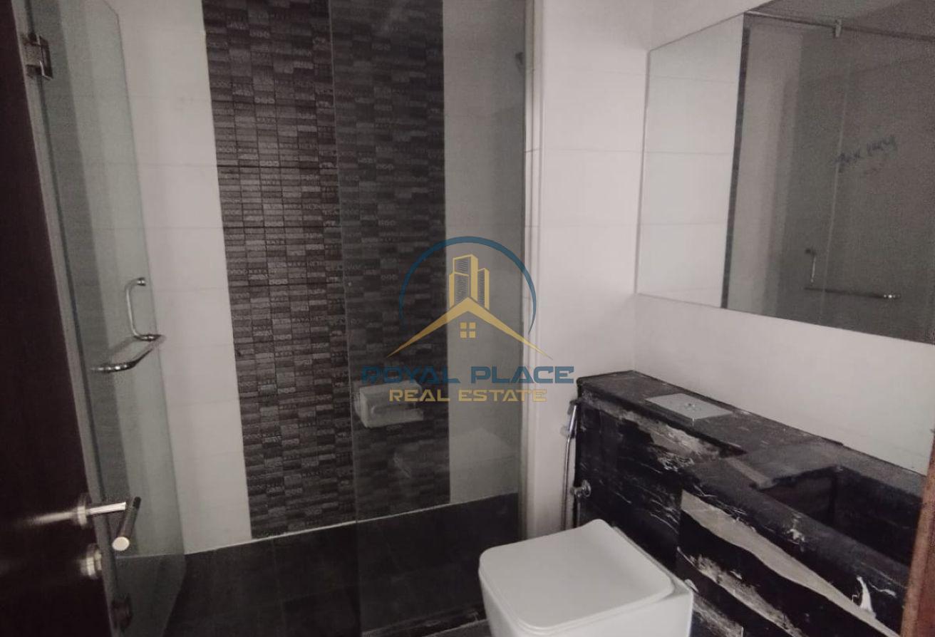 PREMIUM LOCATION | BEST PRICE | UNFURNISHED photo 7