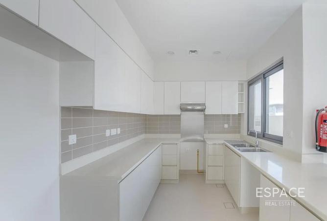 104254568 - Property Image 3