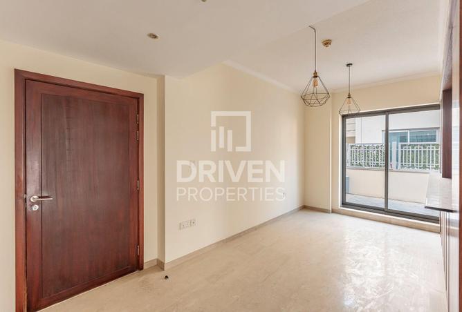 81108208 - Property Image 3