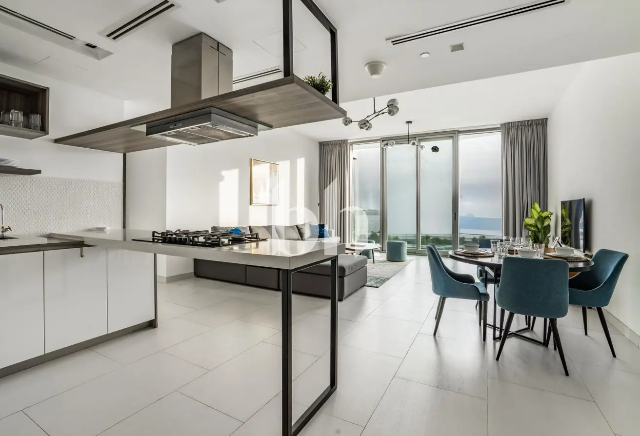 135600817 - Property Main Image
