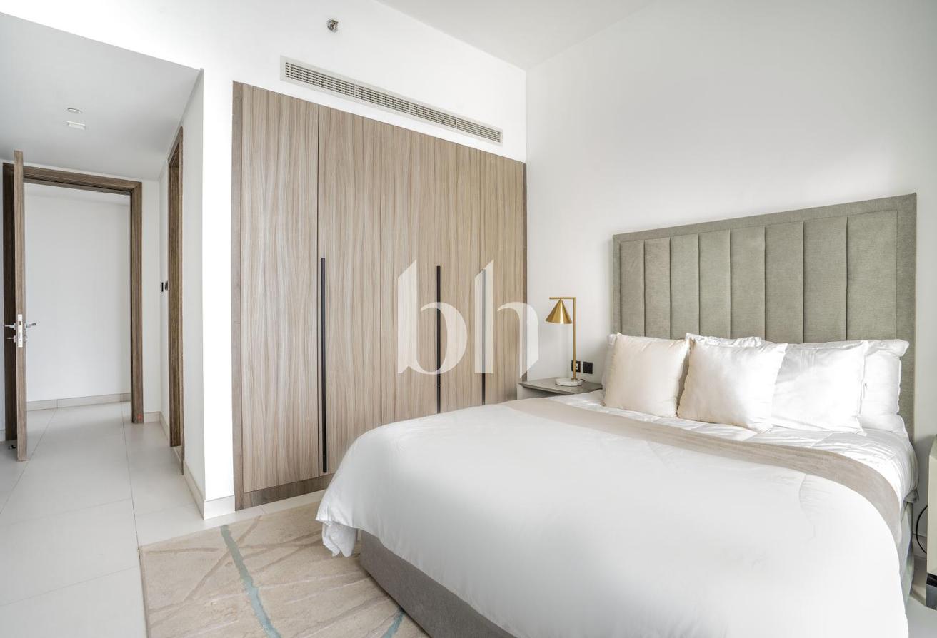 Modern | Furnished Apartment | Luxury Living photo 17