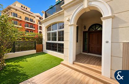 Villa - 4 - 5 for sale in Mulberry Mansion - District 13 - Jumeirah Village Circle - Dubai Villa - 4 - 5 for sale in Mulberry Mansion - District 13 - Jumeirah Village Circle - Dubai