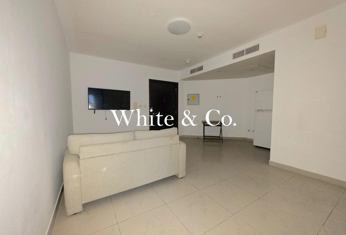 One Bedroom | Spacious | Semi-Furnished photo 8