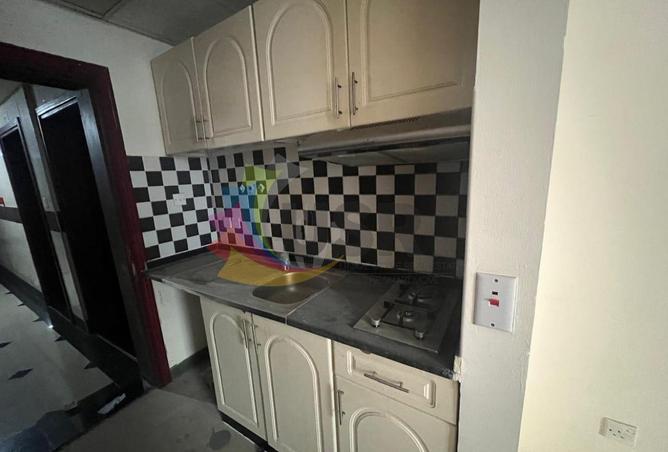 STUDIO | CHILLER FREE | FAMILY | STAFF | FOR 42K photo 3