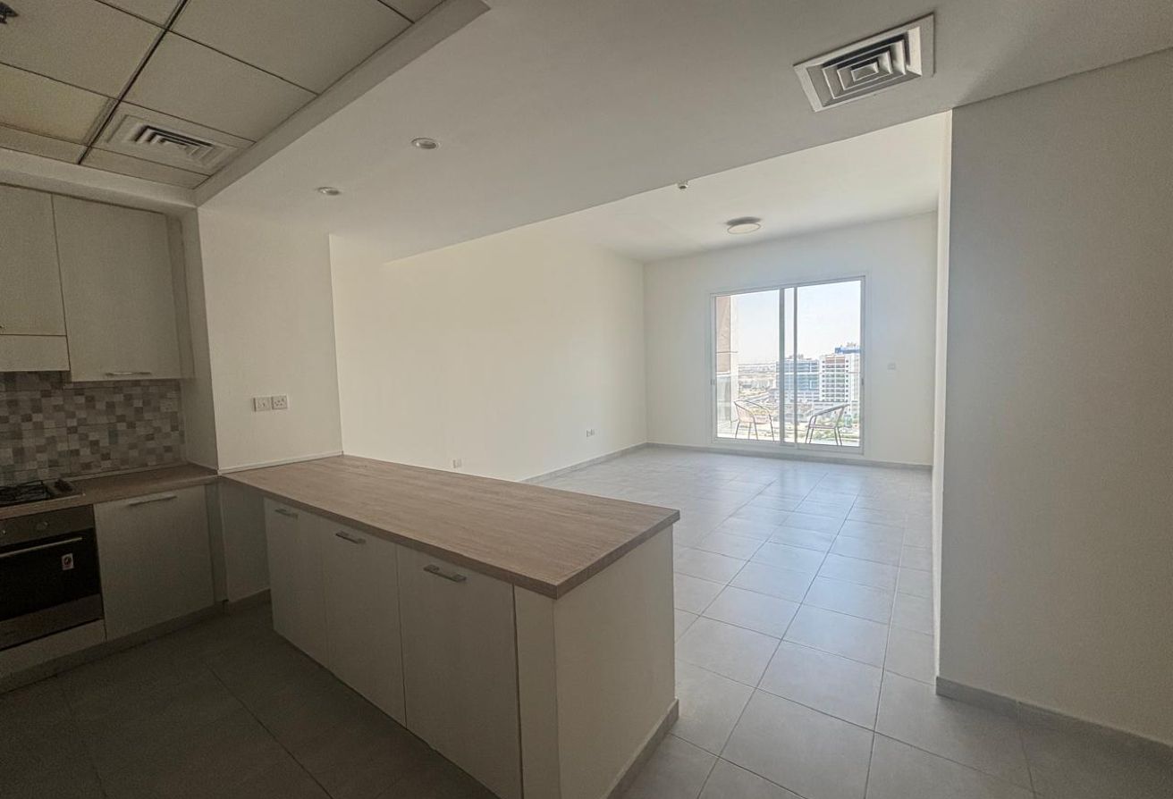 Ready to Move  I  Plus Study I  Spacious