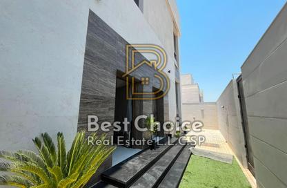 Villa - 5 Bedrooms - 7 Bathrooms for sale in Hoshi 1 - Hoshi - Al Badie - Sharjah
