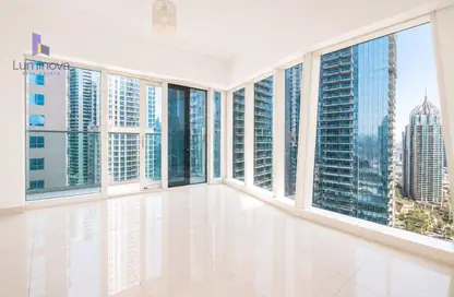 Apartment - 3 Bedrooms - 4 Bathrooms for rent in Damac Heights - Dubai Marina - Dubai