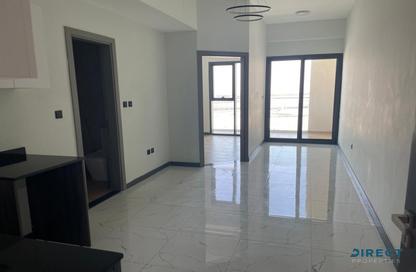 Apartment - 1 Bedroom - 1 Bathroom for rent in Rukan Tower A - Rukan Tower - Rukan - Dubai