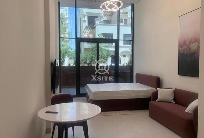 75012204 - Property Image 3