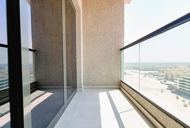 BRAND NEW 1BHK+BALCONY & PARKING-AL QUSAIS IND 5 photo 3
